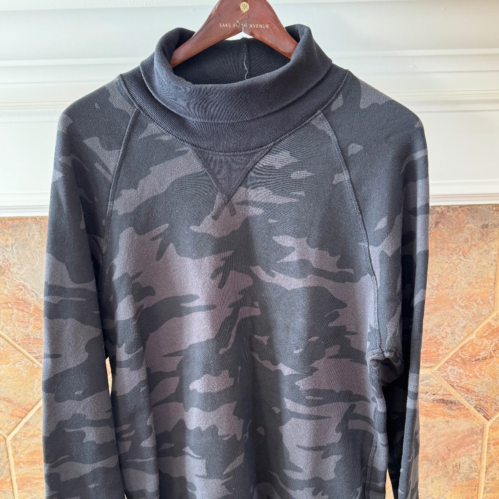 Todd Snyder X Champion turtleneck sweatshirt